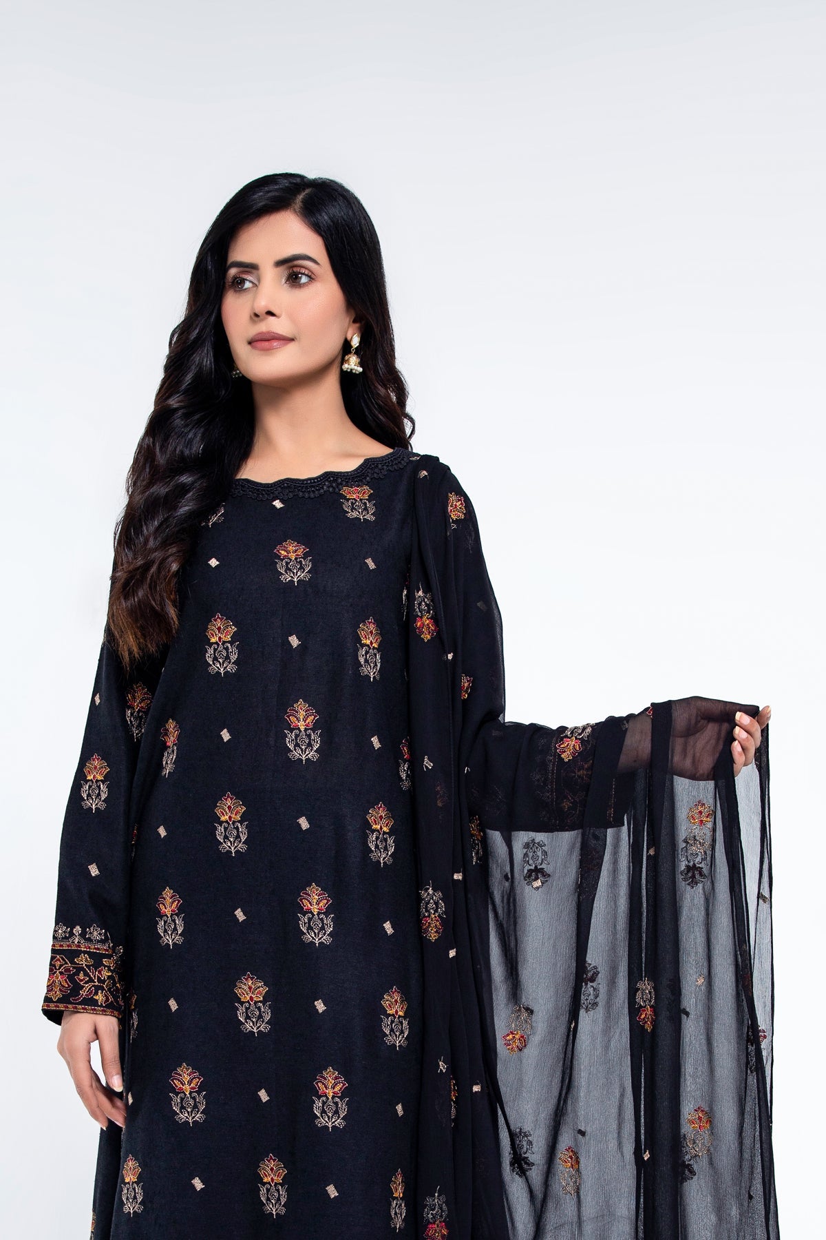 EMBROIDERED COTTON KARANDI 3 PCS (UNSTITCHED)
