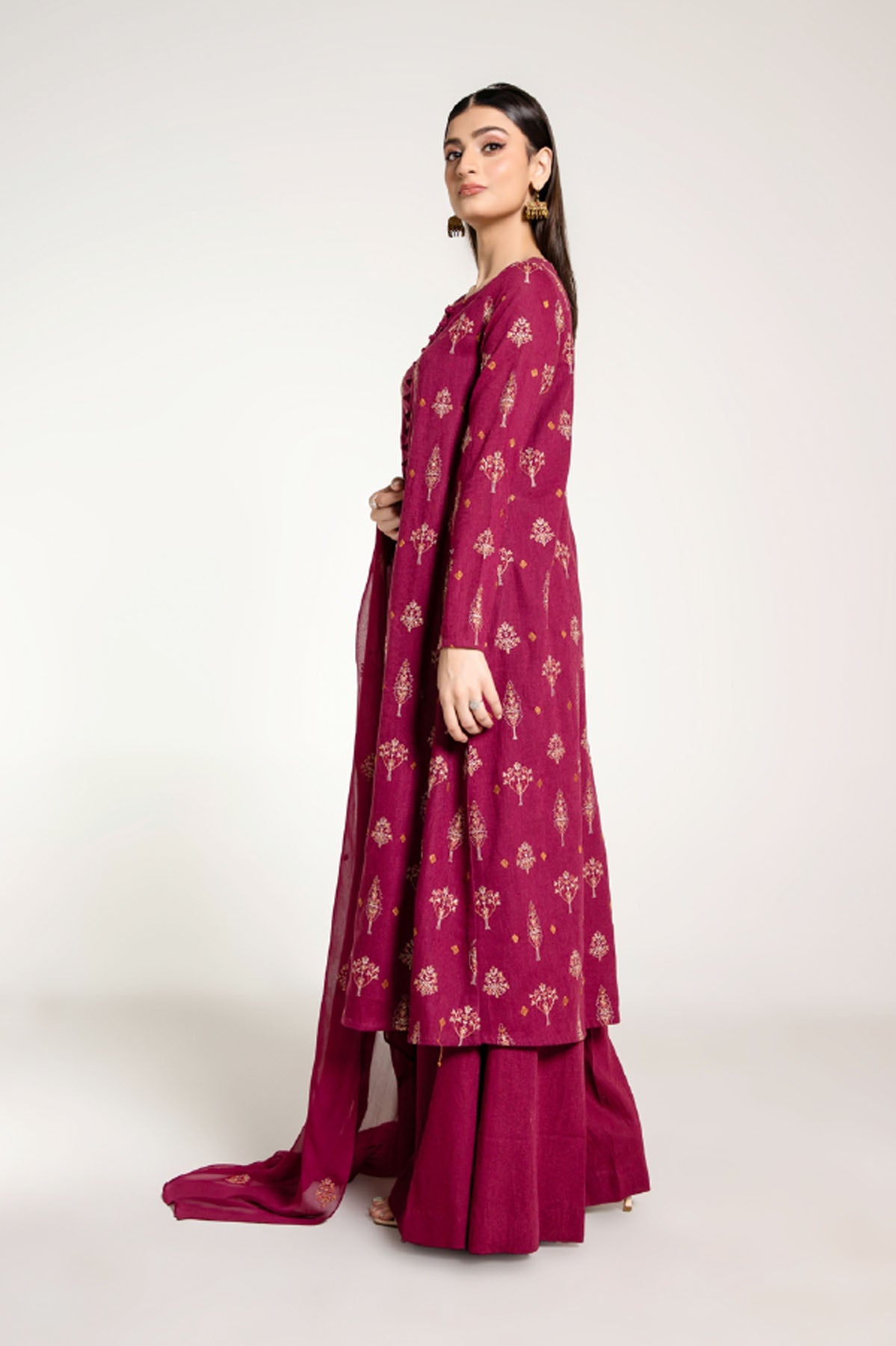 EMBROIDERED COTTON KARANDI 3 PCS (UNSTITCHED)