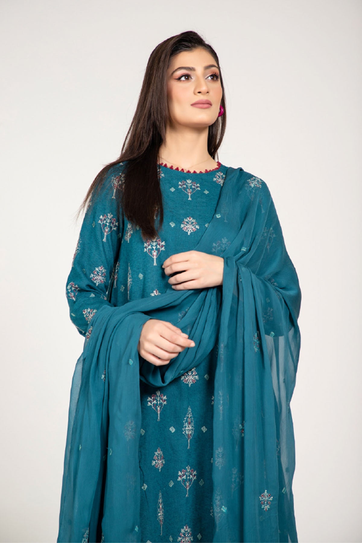 EMBROIDERED COTTON KARANDI 3 PCS (UNSTITCHED)