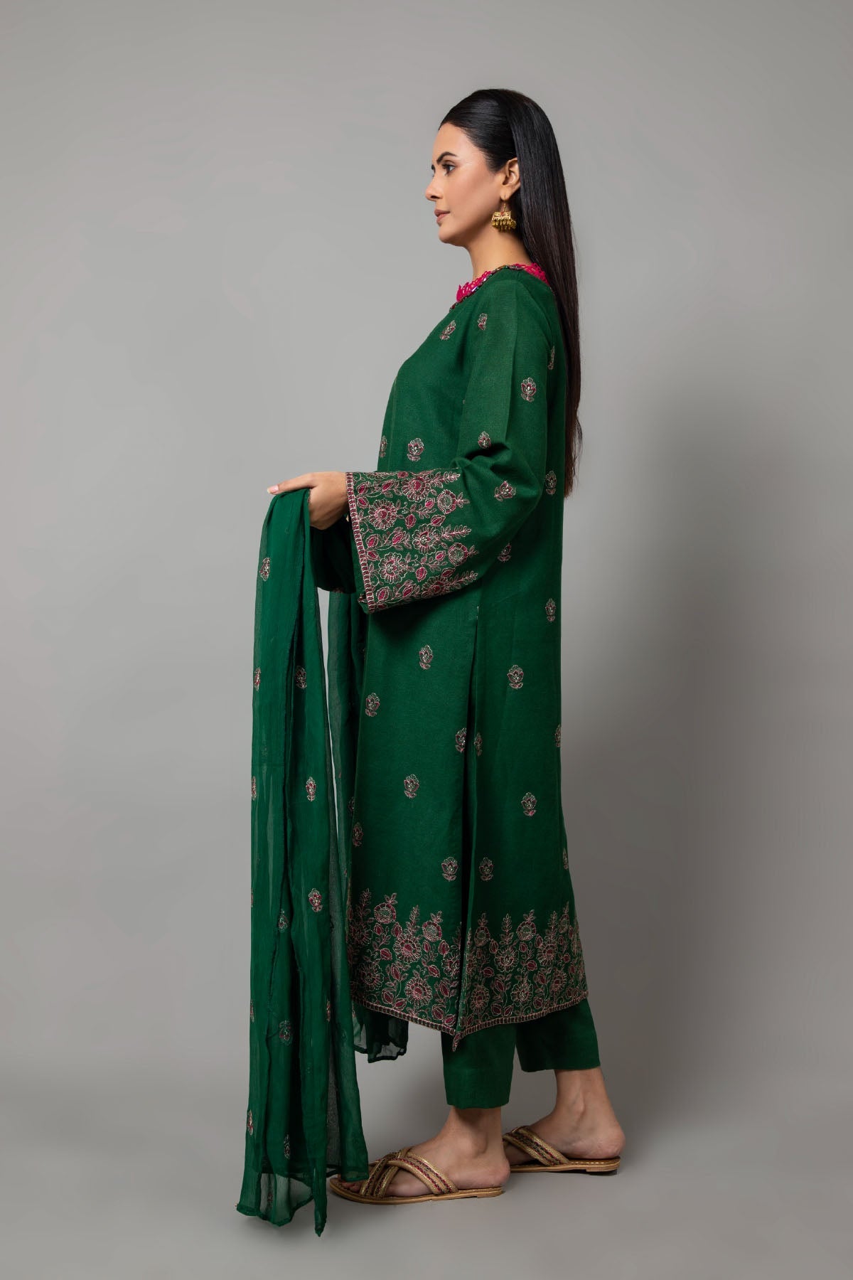 EMBROIDERED COTTON KARANDI 3 PCS (UNSTITCHED)