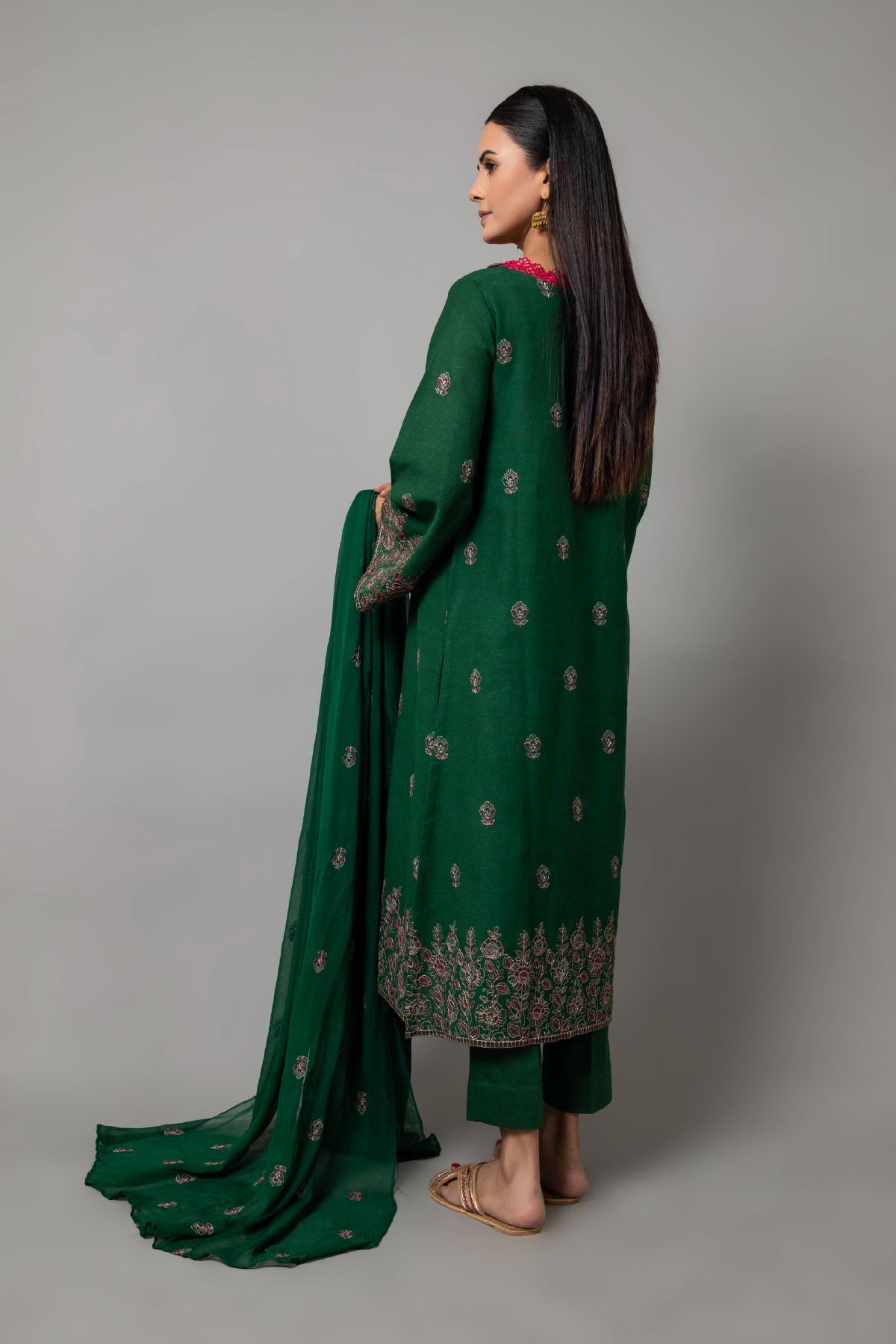 EMBROIDERED COTTON KARANDI 3 PCS (UNSTITCHED)