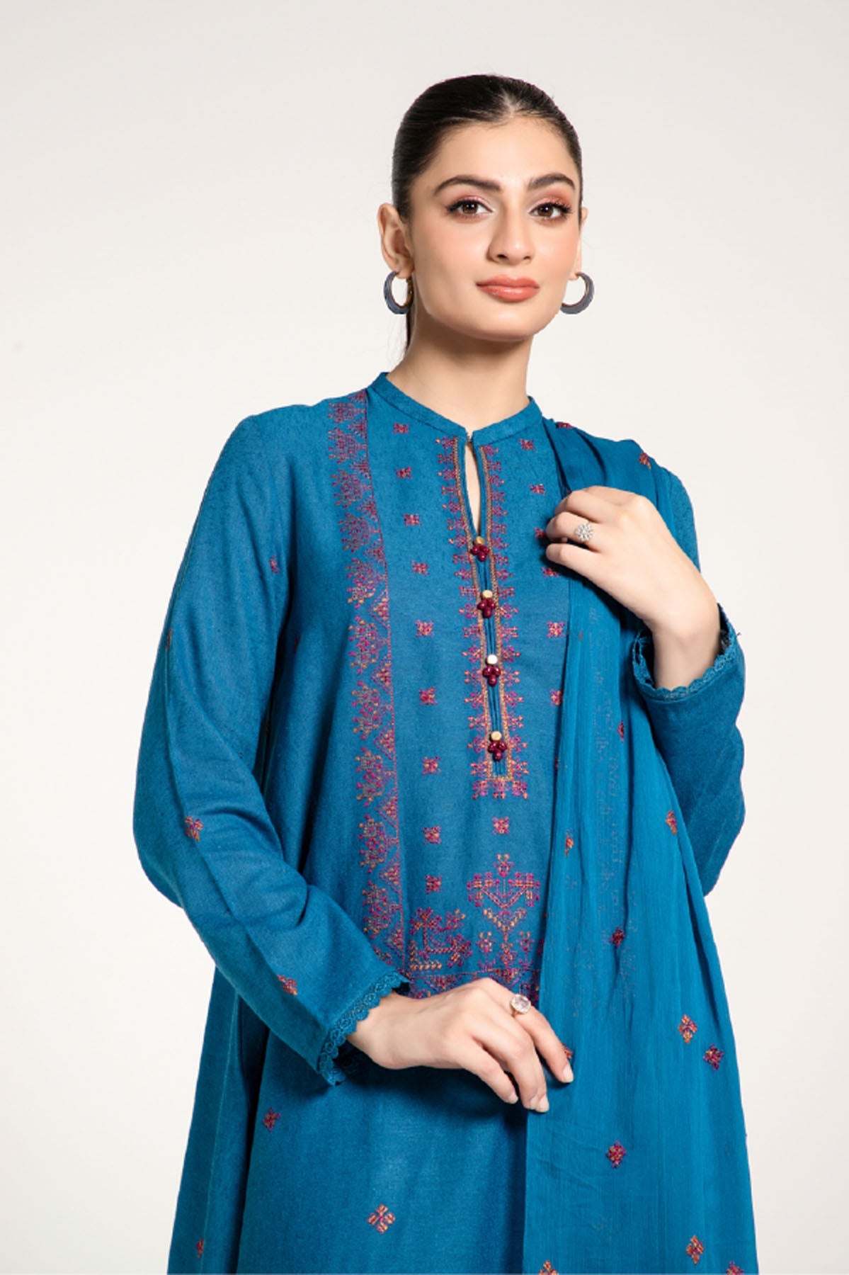 EMBROIDERED COTTON KARANDI 3 PCS (UNSTITCHED)