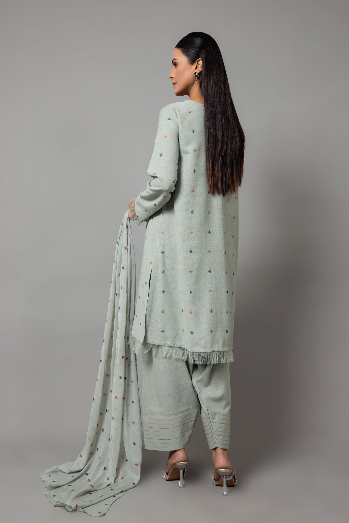 EMBROIDERED COTTON KARANDI 3 PCS (UNSTITCHED)