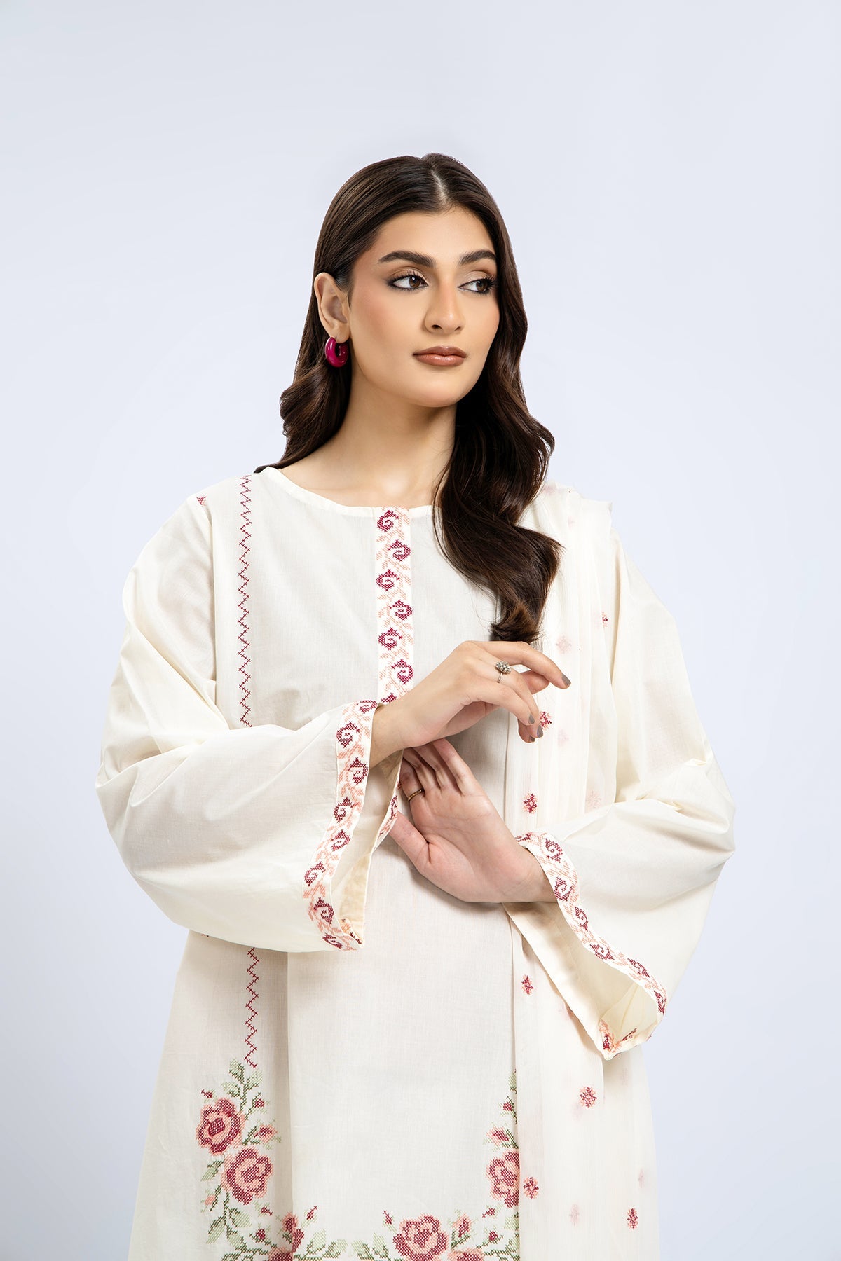 PRET EMBROIDERED LAWN 3 PCS