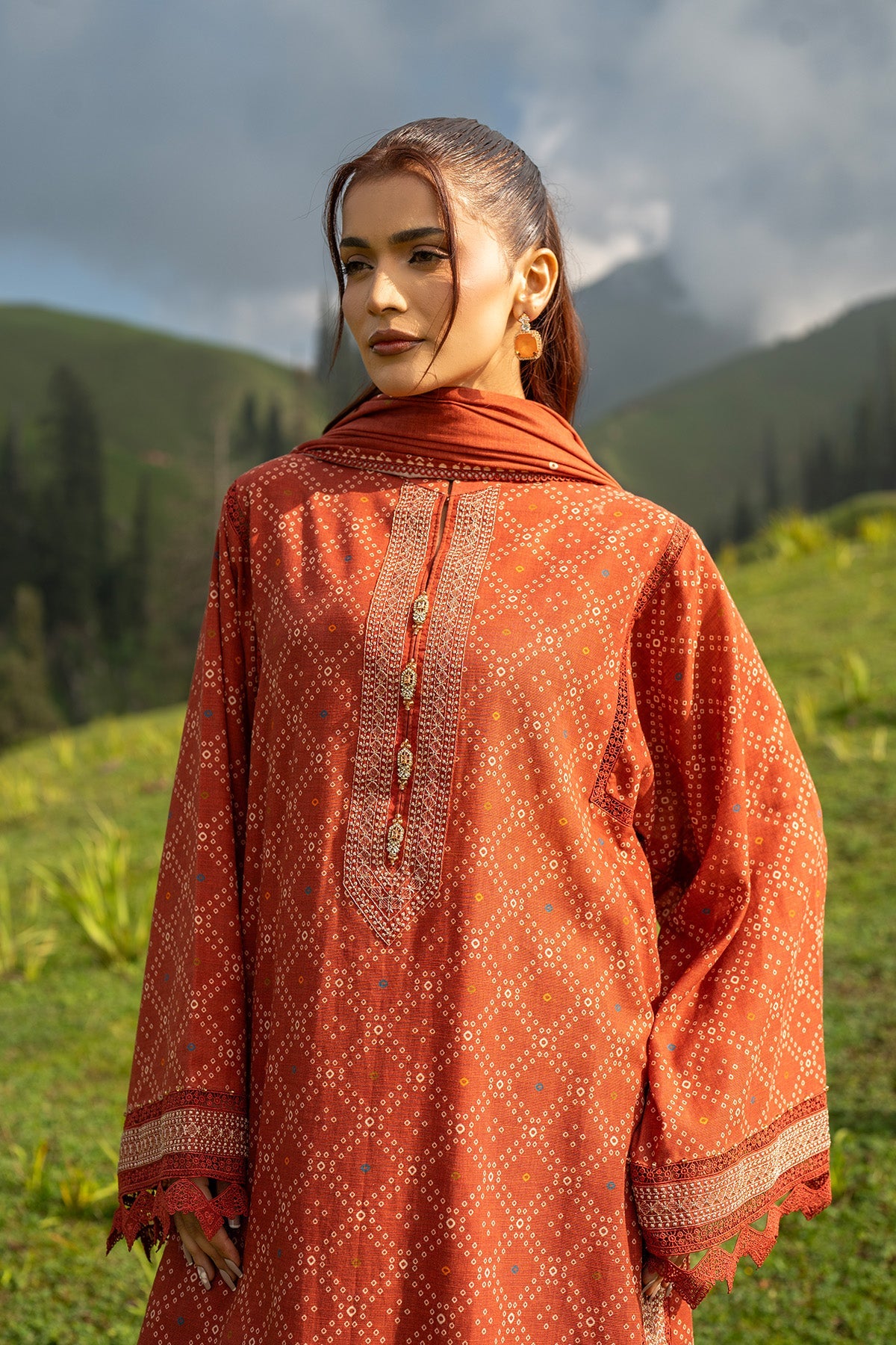 PRINTED & EMBROIDERED SLUB KHADDAR 3 PCS (UNSTITCHED)