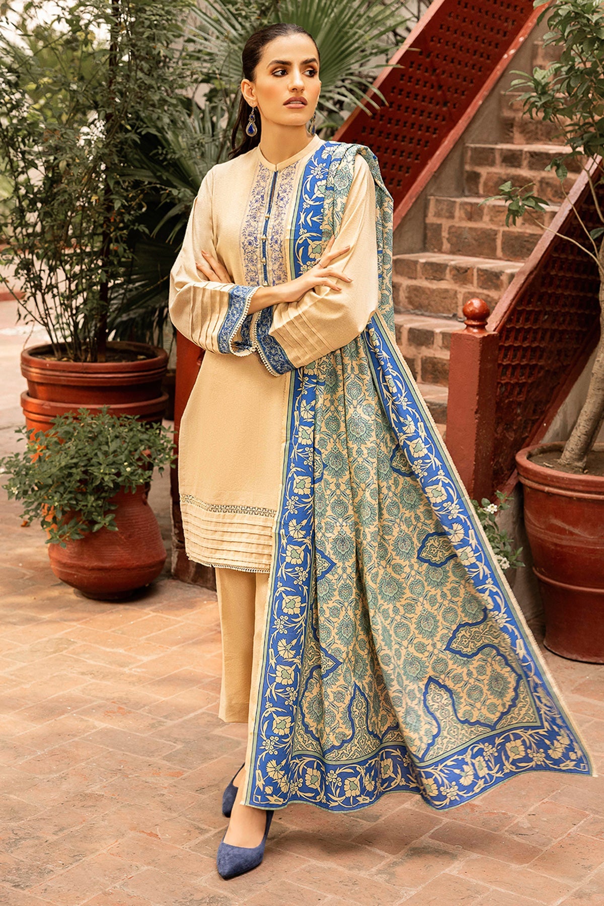 EMBROIDERED KHADDAR 3 PCS