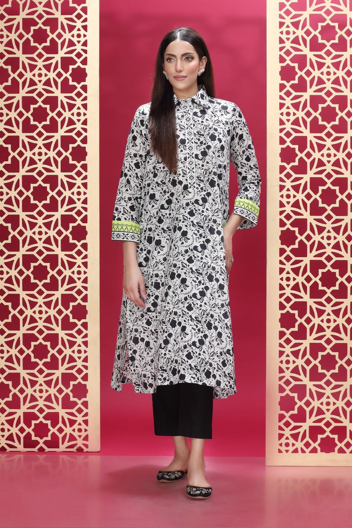 PRET PRINTED KHADDAR 1 PCS