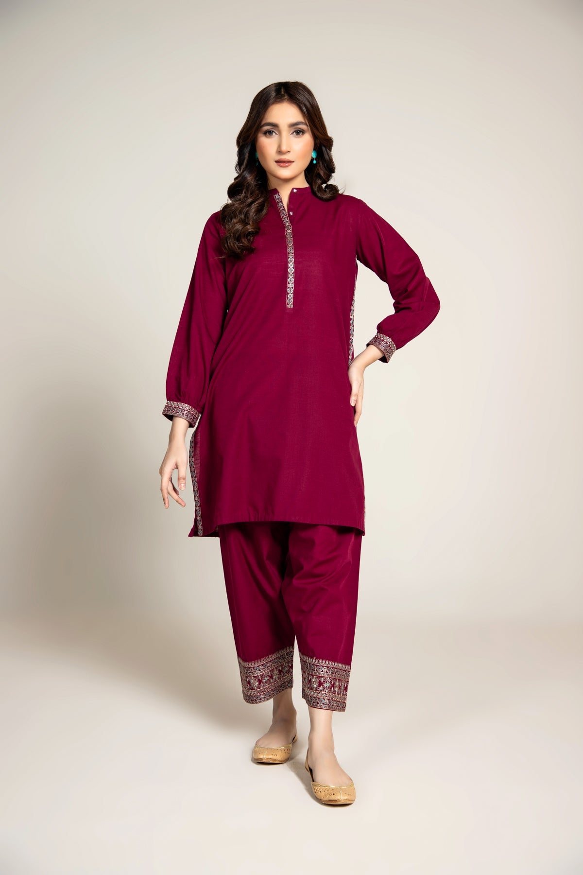 PRET EMBROIDERED SLUB KHADDAR 2 PCS