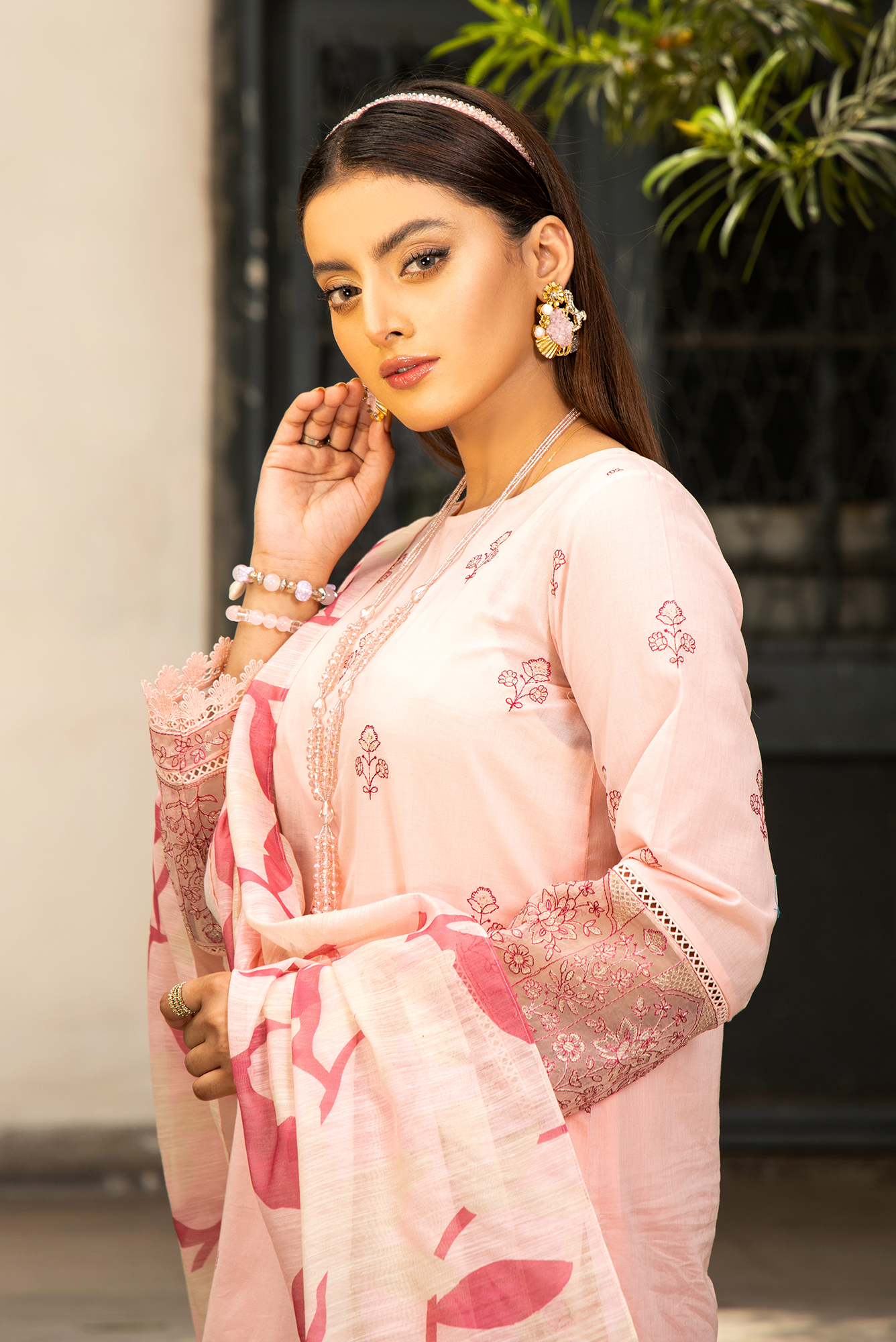 PRET EMBROIDERED LAWN 3 PCS