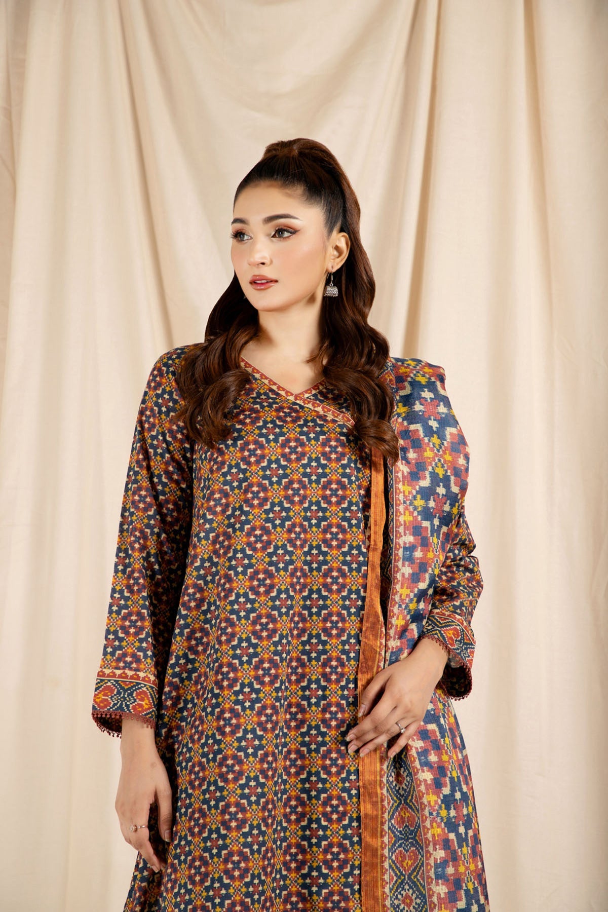 PRET PRINTED LAWN 2 PCS