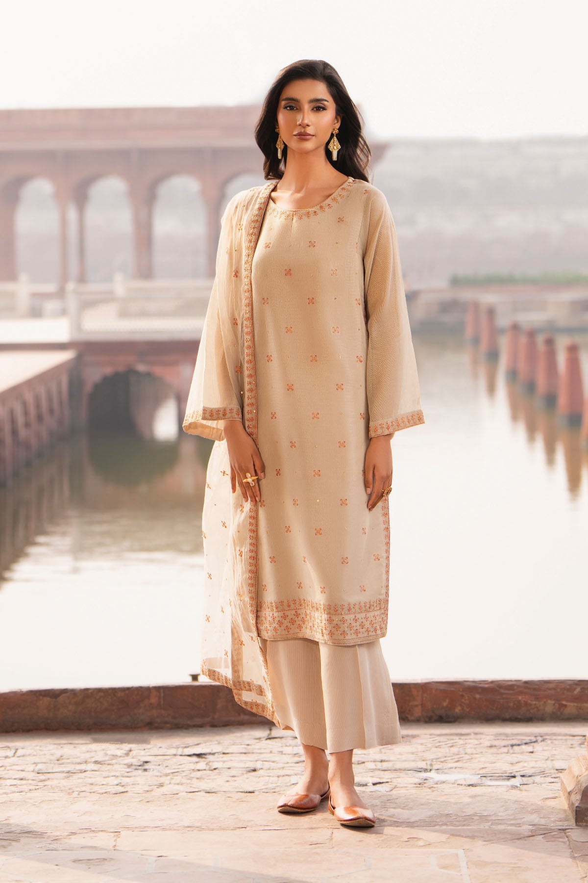 PRET EMBROIDERED & EMBELISHED MASOORI 3 PCS
