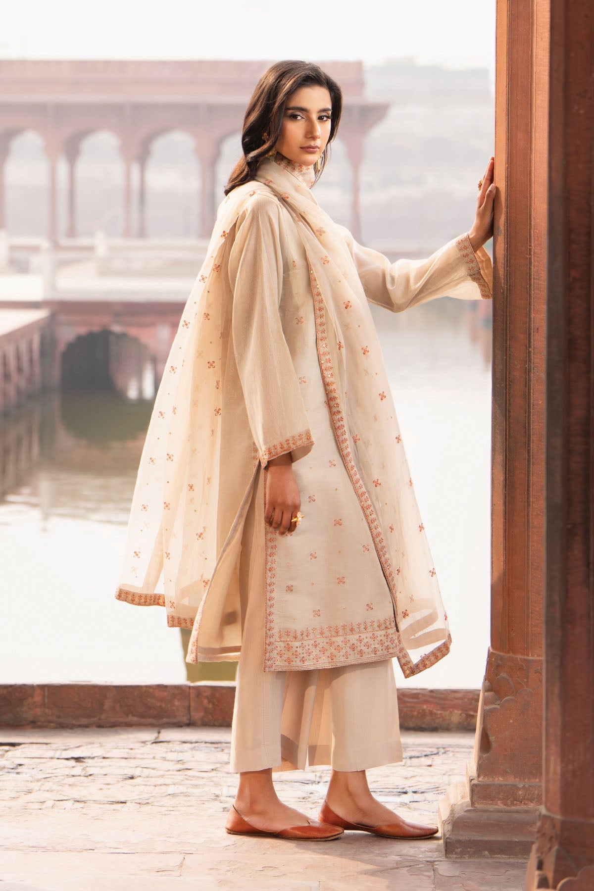 PRET EMBROIDERED & EMBELISHED MASOORI 3 PCS
