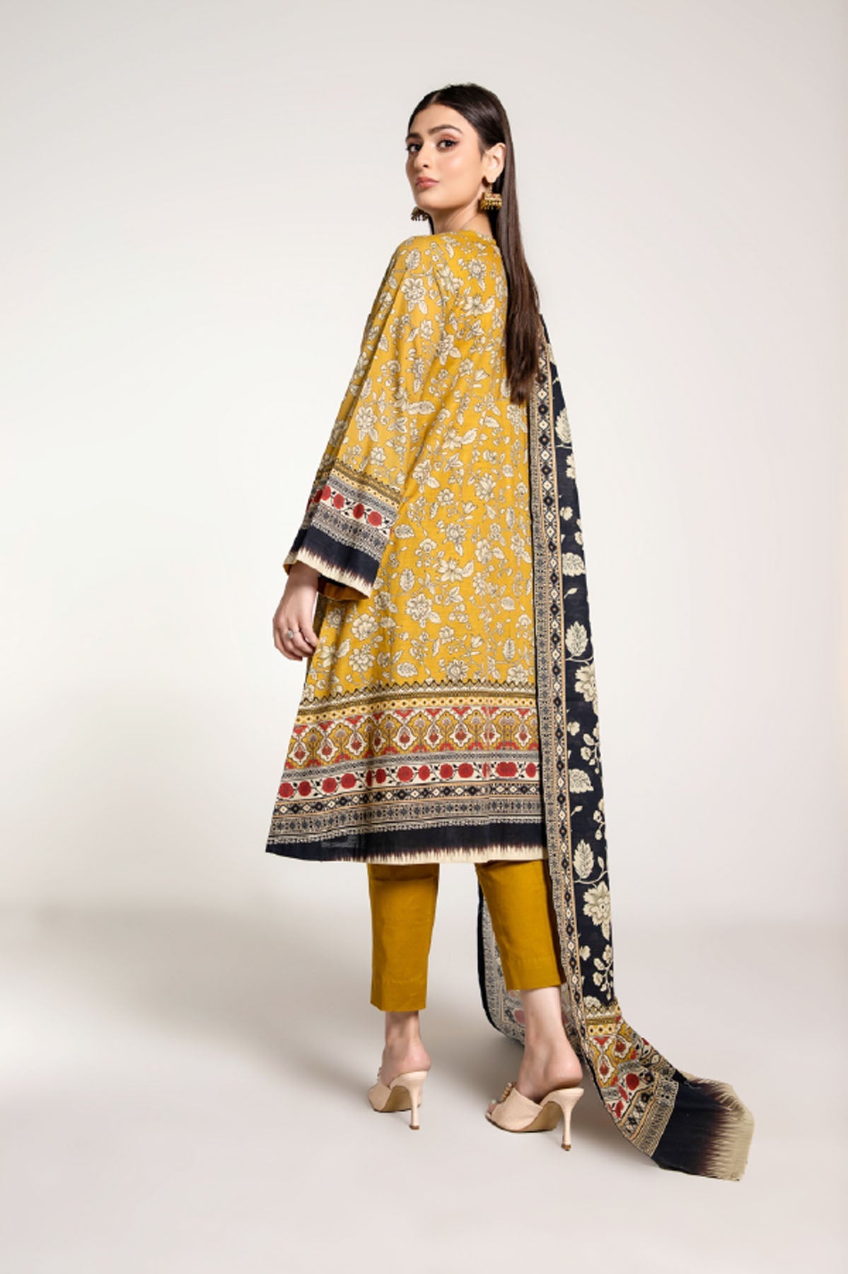 PRINTED SLUB KHADDAR 3 PCS