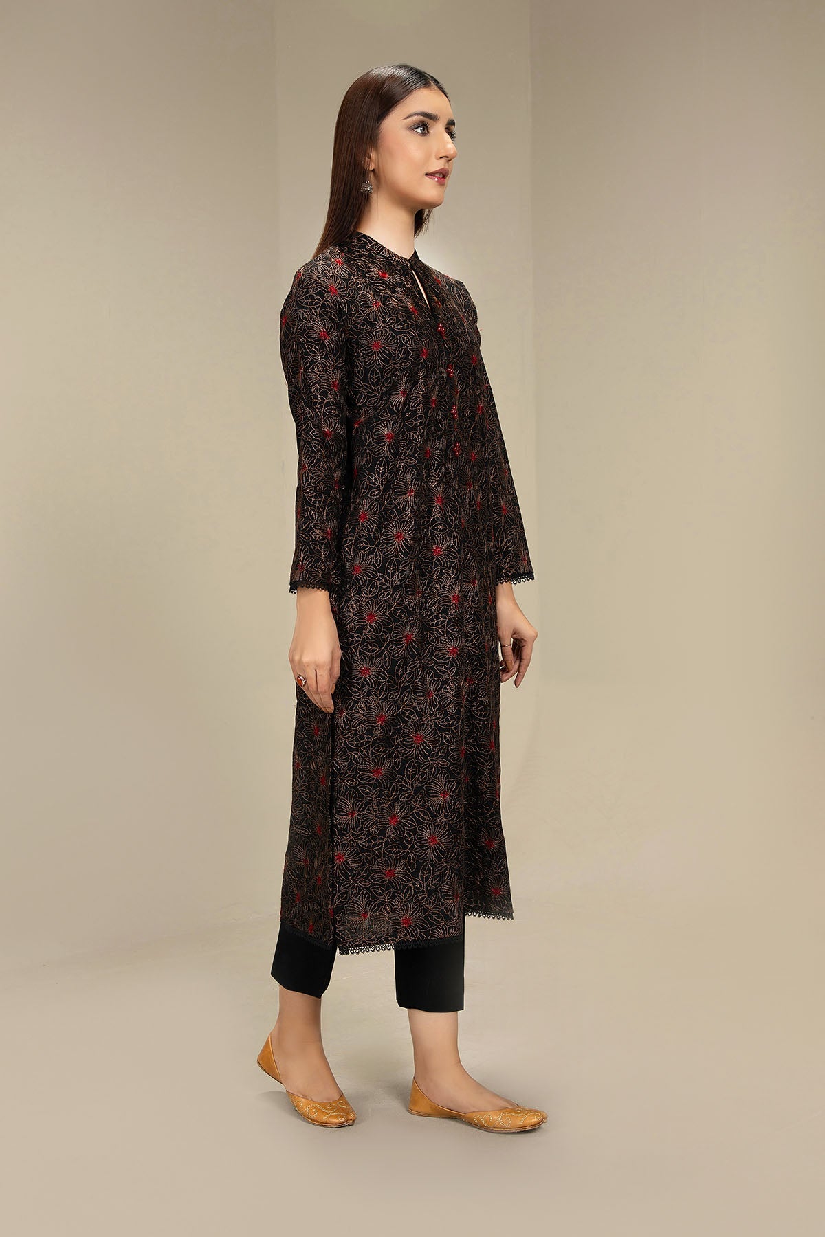 EMBROIDERED KHADAR 2PCS (UNSTITCHED)