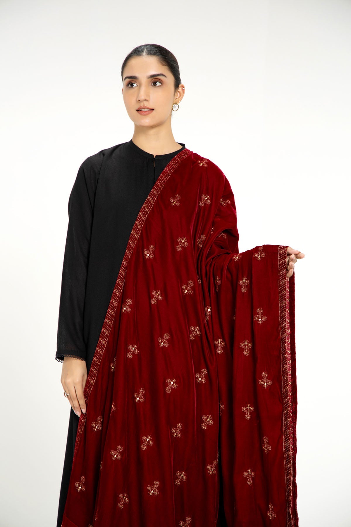 EMBROIDERED VELVET SHAWL