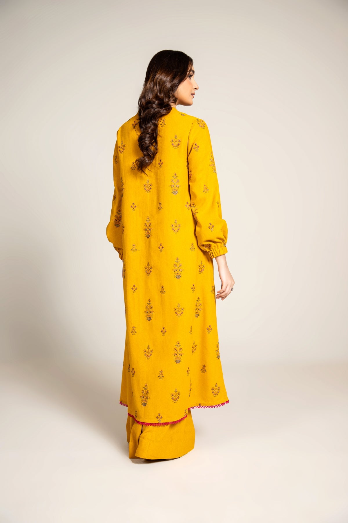 EMBROIDERED COTTON KARANDI 2 PCS (UNSTITCHED)