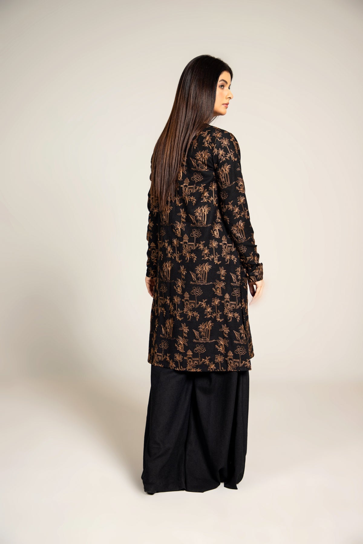 EMBROIDERED COTTON KARANDI 2 PCS (UNSTITCHED)