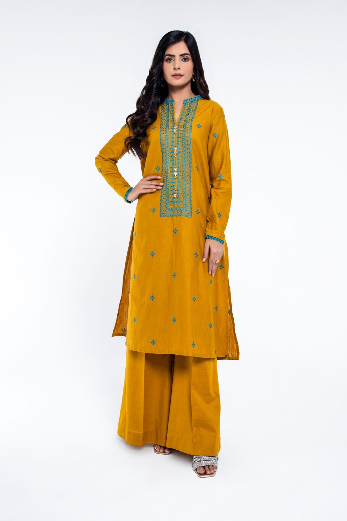 EMBROIDERED SLUB KHADDAR 2 PCS (UNSTITCHED)