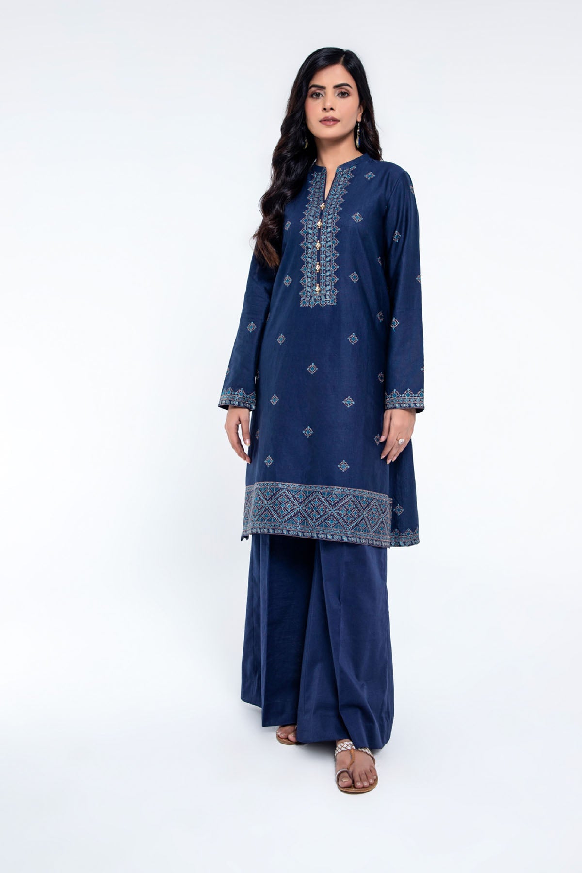 EMBROIDERED SLUB KHADDAR 2 PCS (UNSTITCHED)