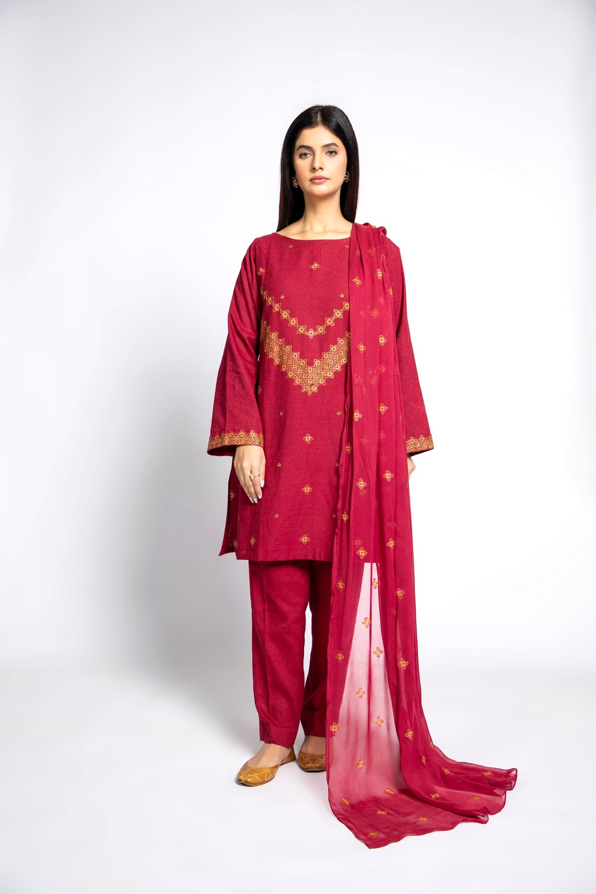 PRET EMBROIDERED COTTON KARANDI 3 PCS