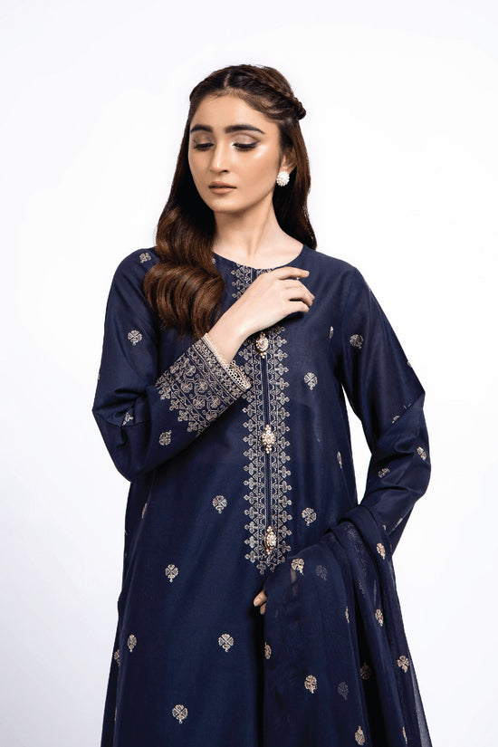 EMBROIDERED LAWN 3 PCS (UNSTITCHED)