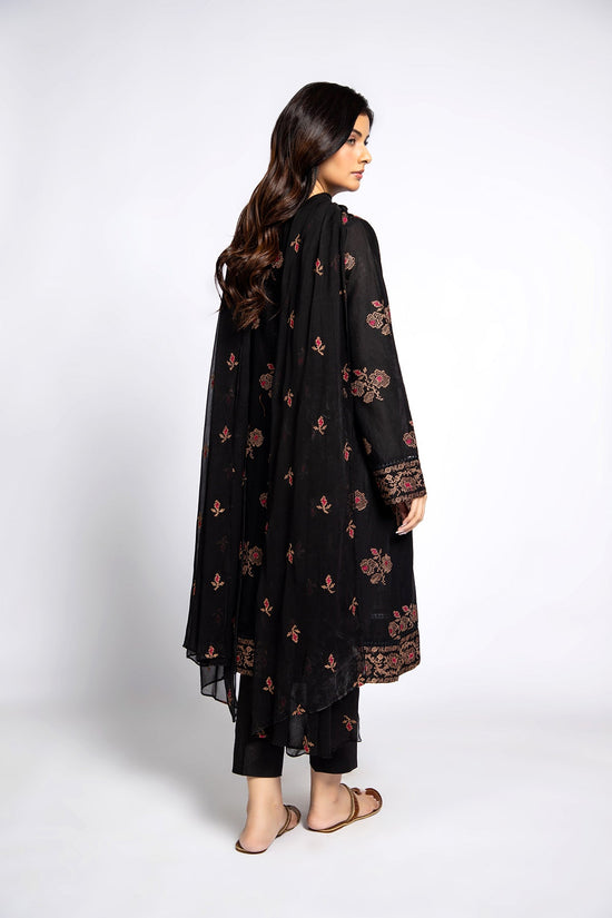 EMBROIDERED LAWN 3 PCS (UNSTITCHED)