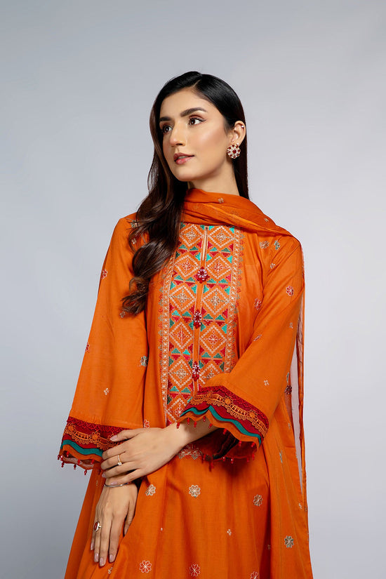 EMBROIDERED LAWN  3 PCS (UNSTITCHED)