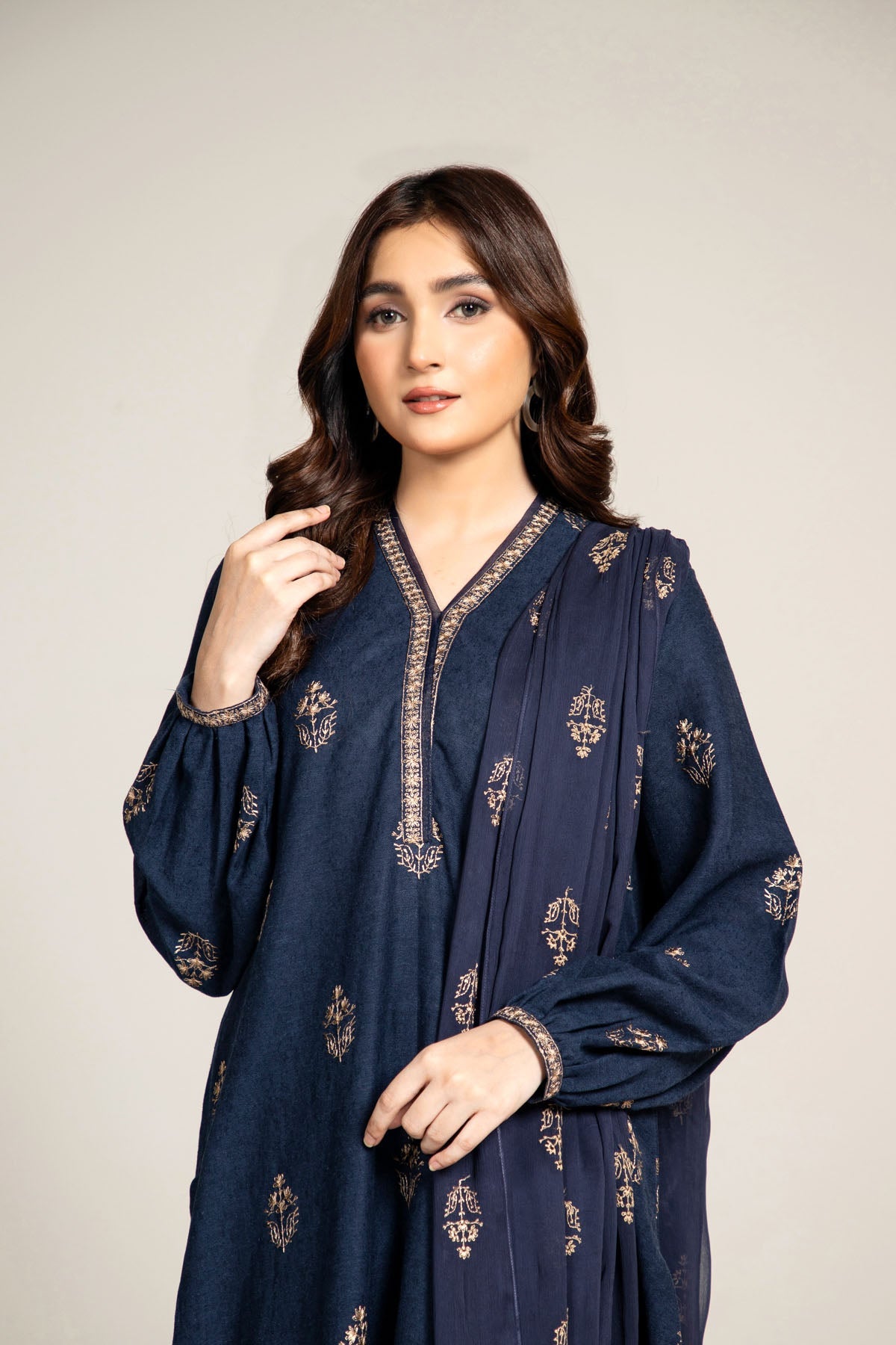 EMBROIDERED COTTON KARANDI  3 PCS (UNSTITCHED)