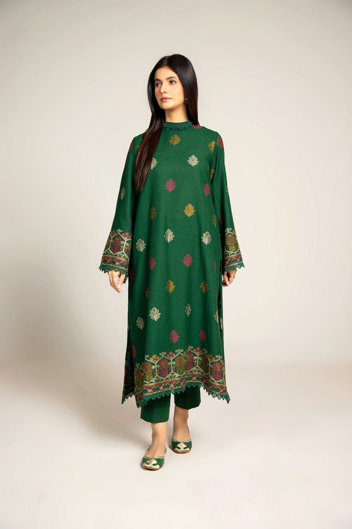 EMBROIDERED COTTON KARANDI  2 PCS (UNSTITCHED)