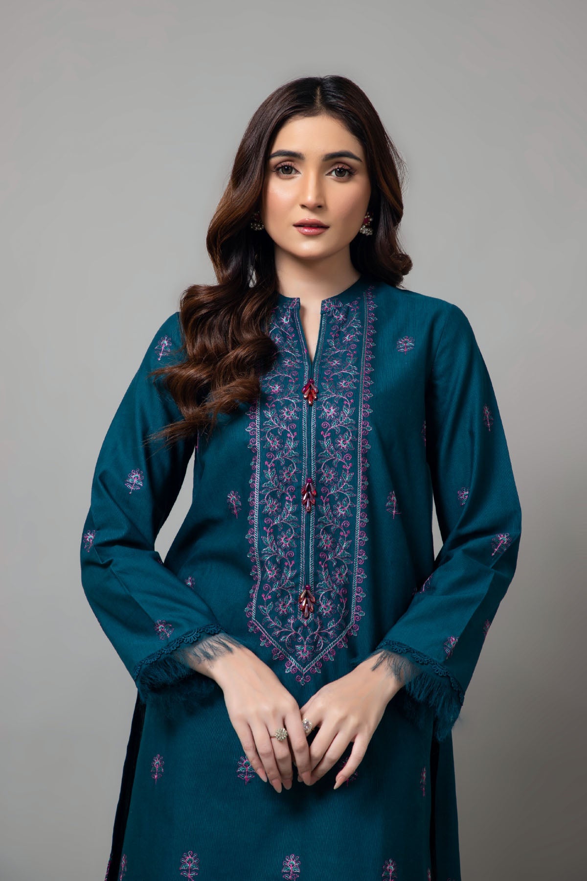 EMBROIDERED SLUB KHADDAR 2 PCS (UNSTITCHED)