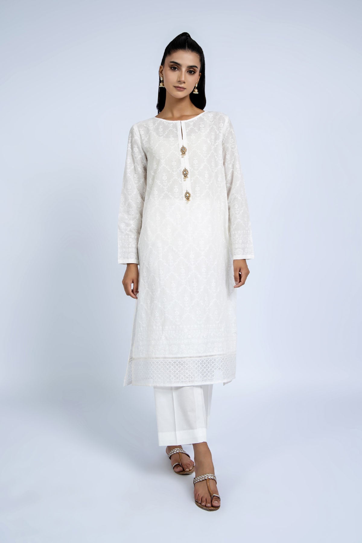 EMBROIDERED LAWN 2 PCS (UNSTITCHED)