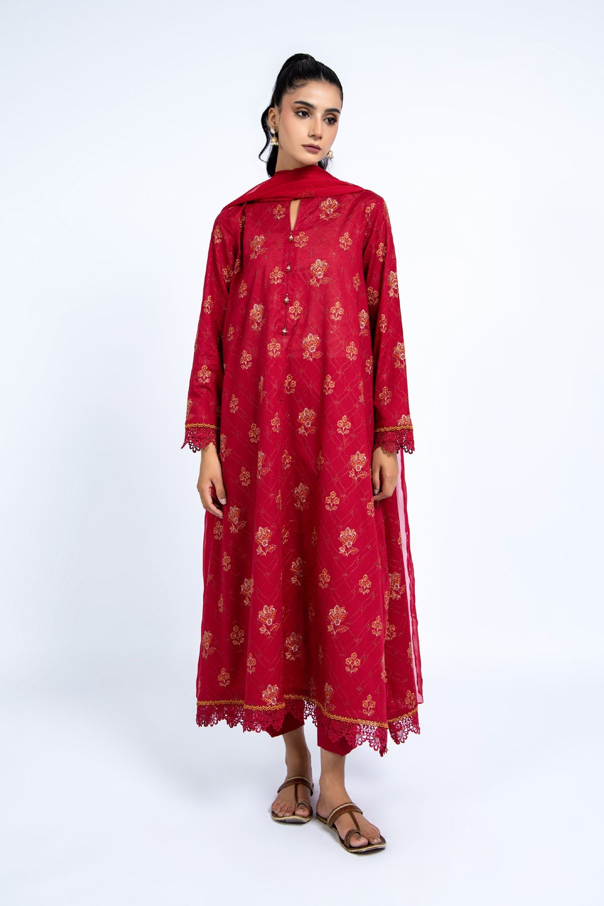 EMBROIDERED LAWN 3 PCS (UNSTITCHED)