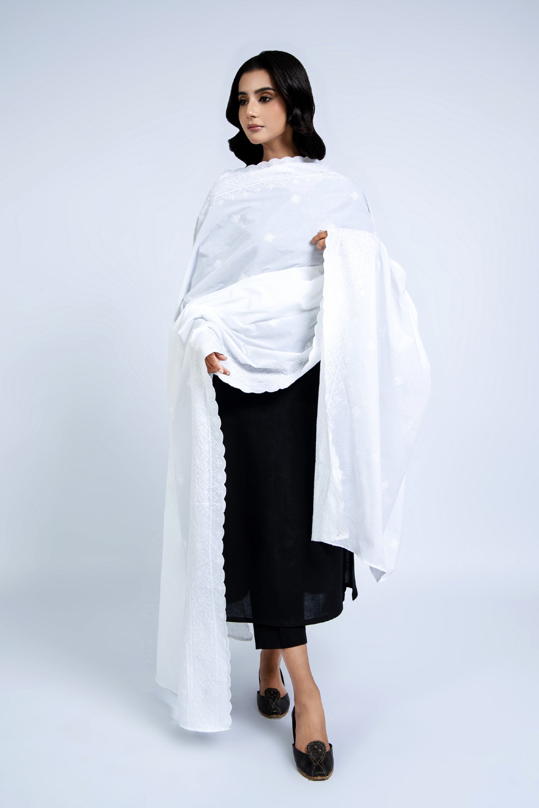 EMBROIDERED LAWN SHAWL