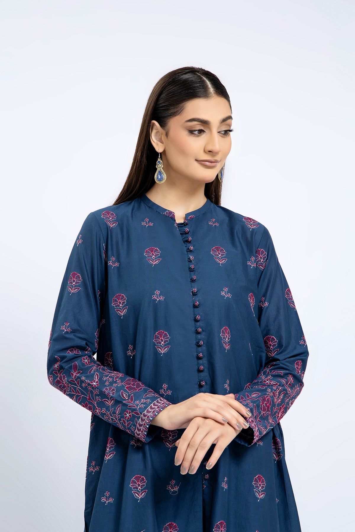 EMBROIDERED LAWN 2 PCS (UNSTITCHED)