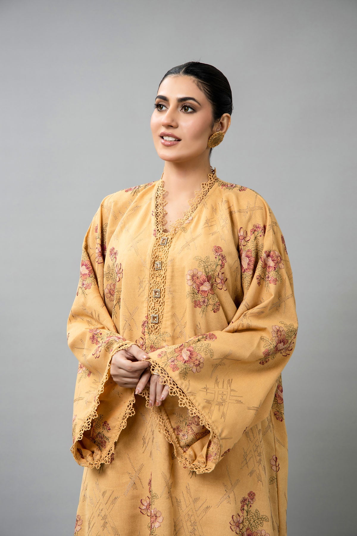 EMBROIDERED KARANDI LAWN 2 PCS (UNSTITCHED)