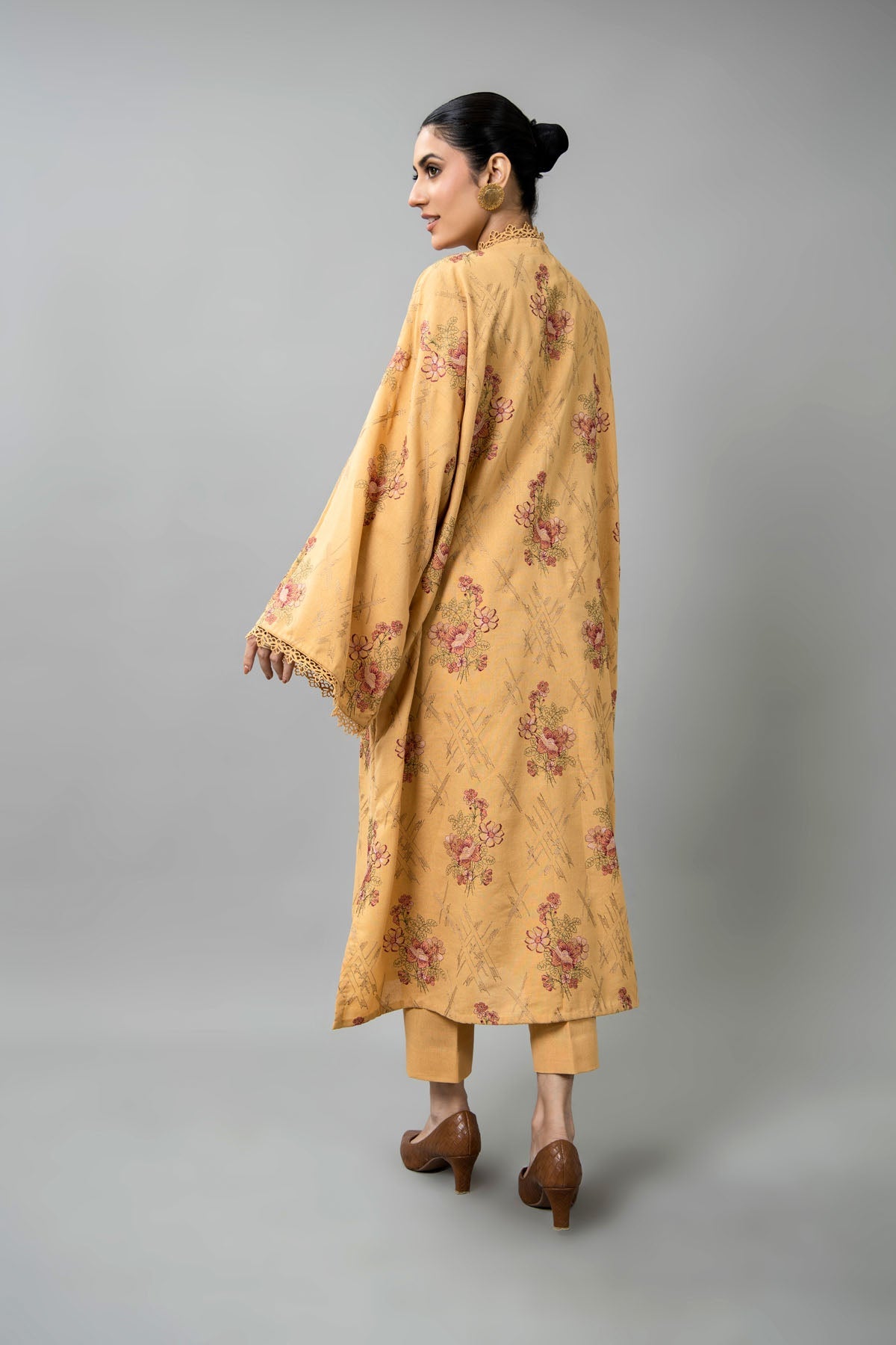 EMBROIDERED KARANDI LAWN 2 PCS (UNSTITCHED)