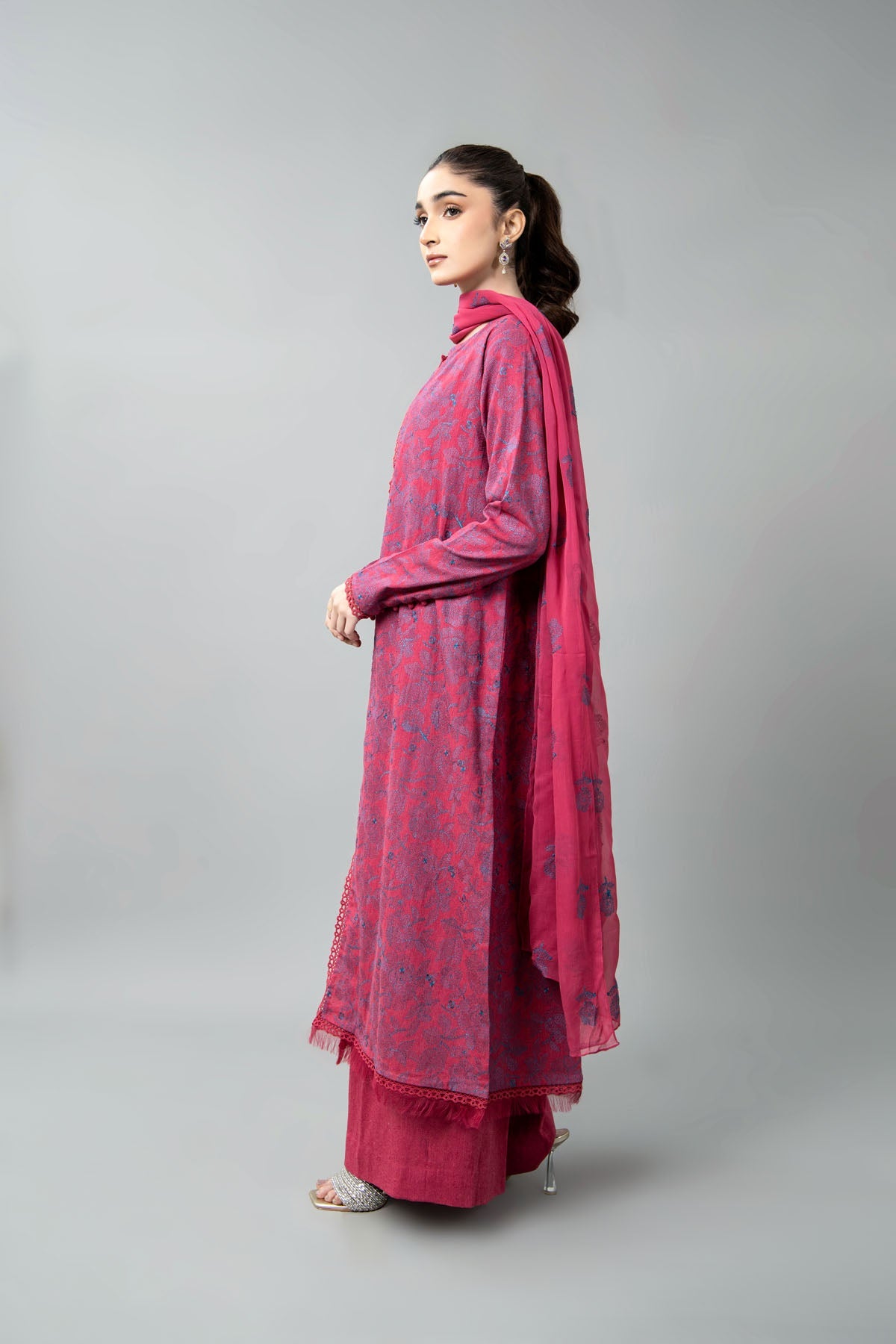 EMBROIDERED COTTON KARANDI 3 PCS (UNSTITCHED)