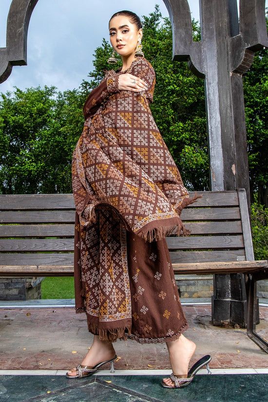 EMBROIDERED KARANDI LAWN 2 PCS (UNSTITCHED)