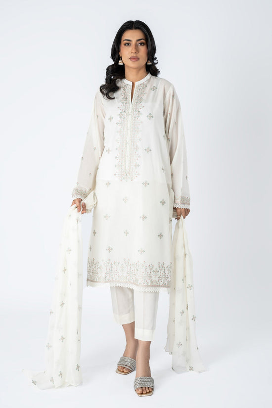 EMBROIDERED LAWN 3 PCS (UNSTITCHED)