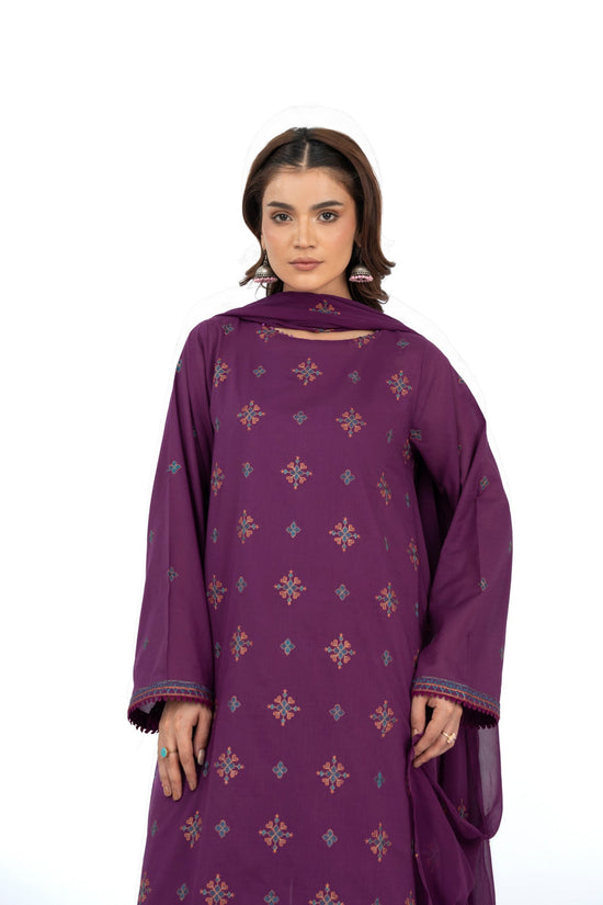 EMBROIDERED LAWN 3 PCS (UNSTITCHED)