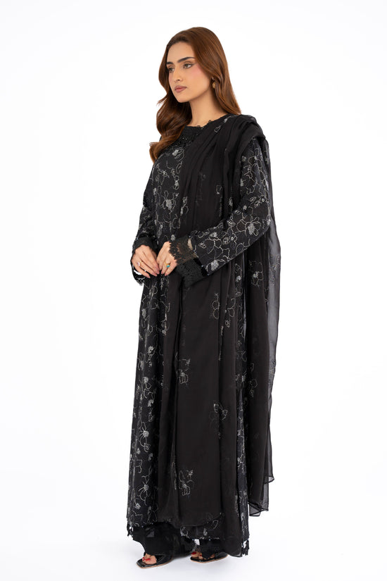 EMBROIDERED LAWN 3 PCS (UNSTITCHED)