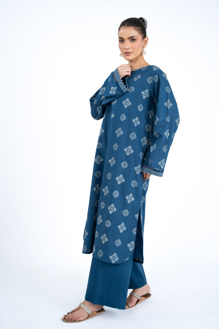 EMBROIDERED LAWN 2 PCS (UNSTITCHED)
