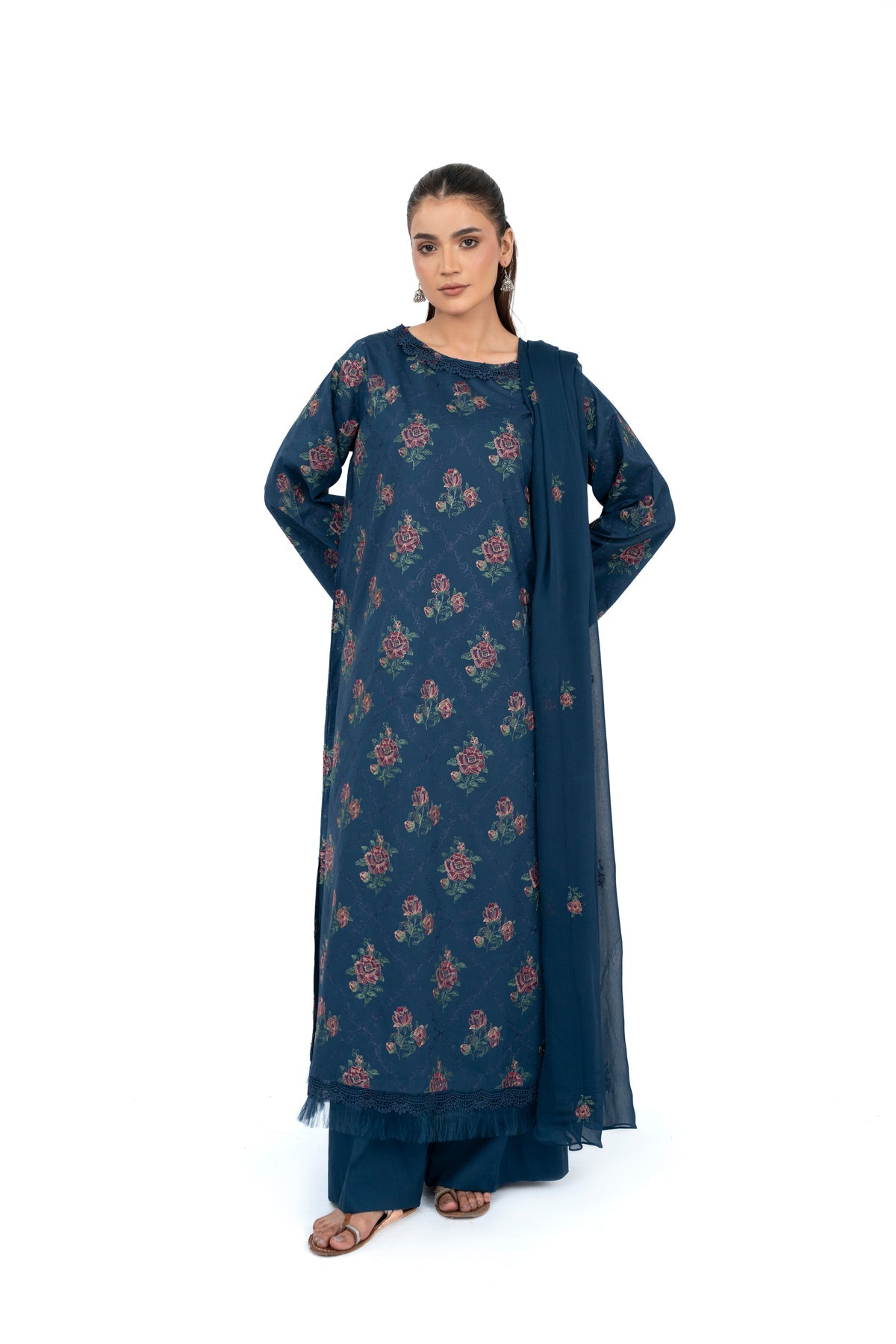 EMBROIDERED LAWN 3 PCS (UNSTITCHED)