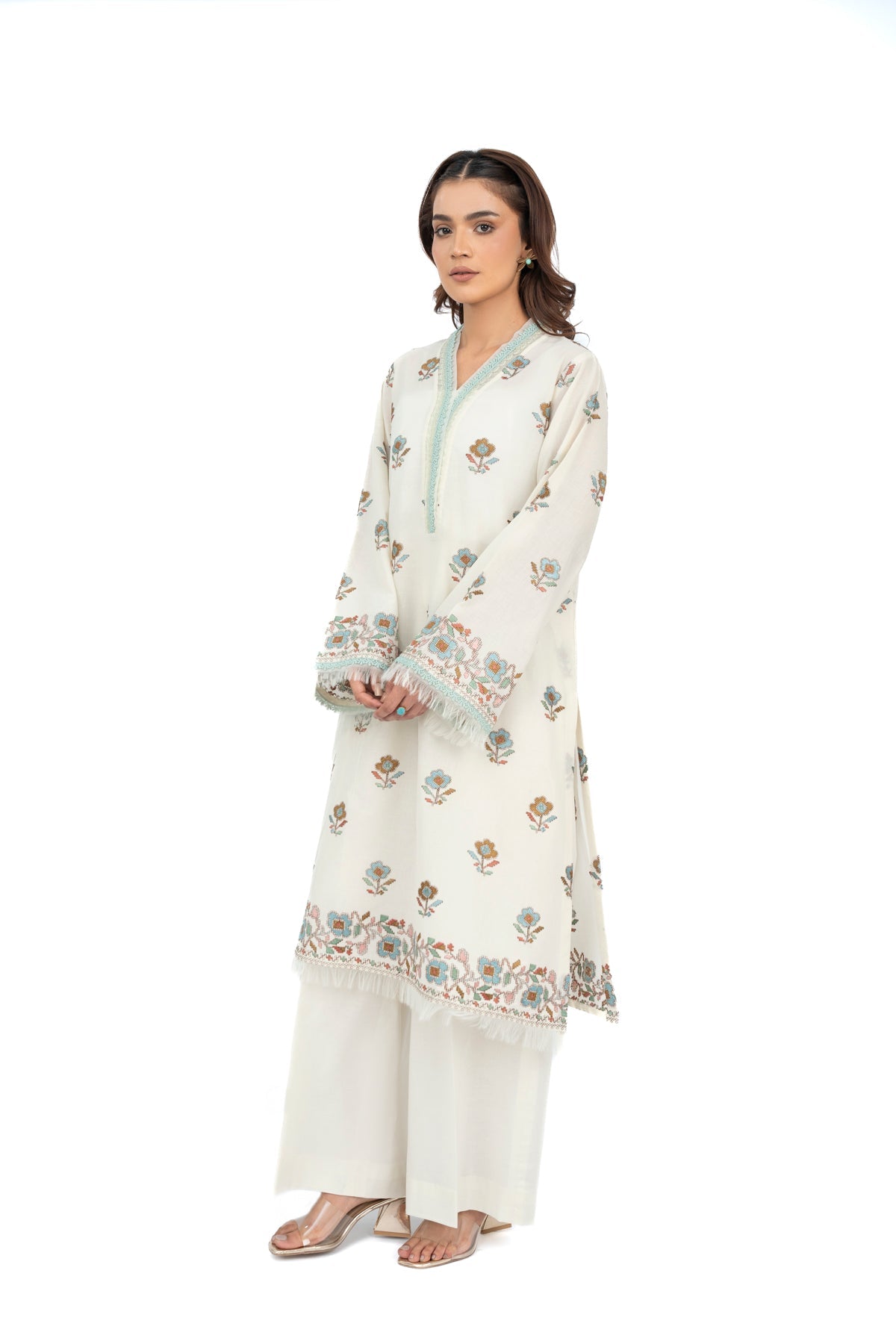 EMBROIDERED LAWN 2 PCS (UNSTITCHED)