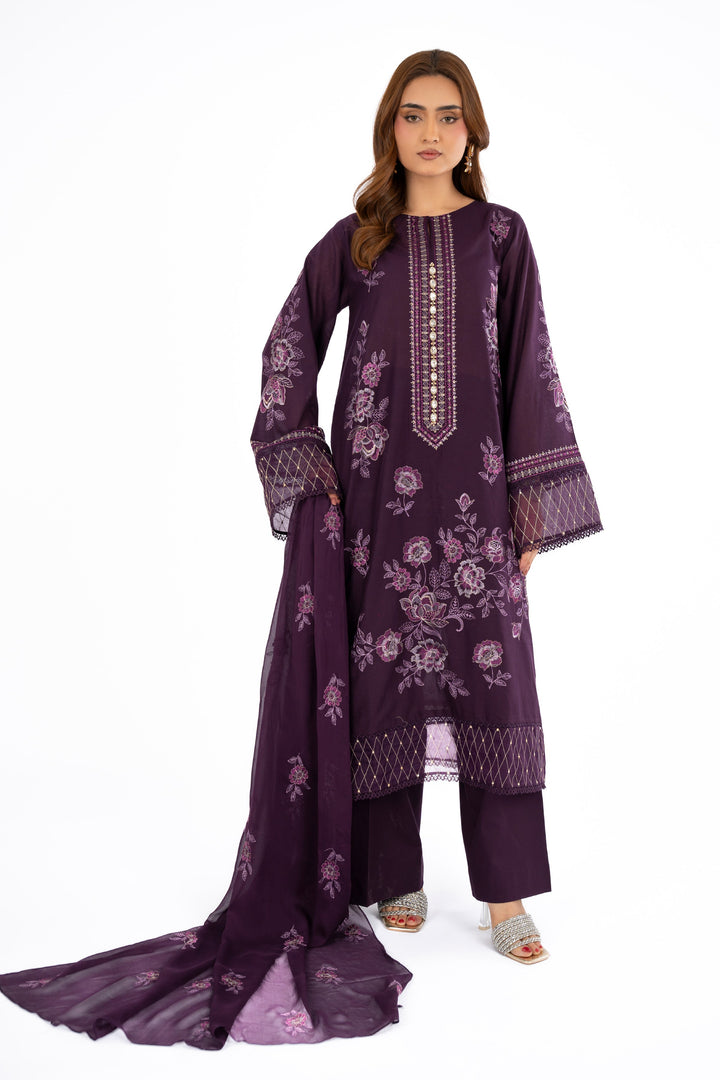 EMBROIDERED LAWN 3 PCS (UNSTITCHED)