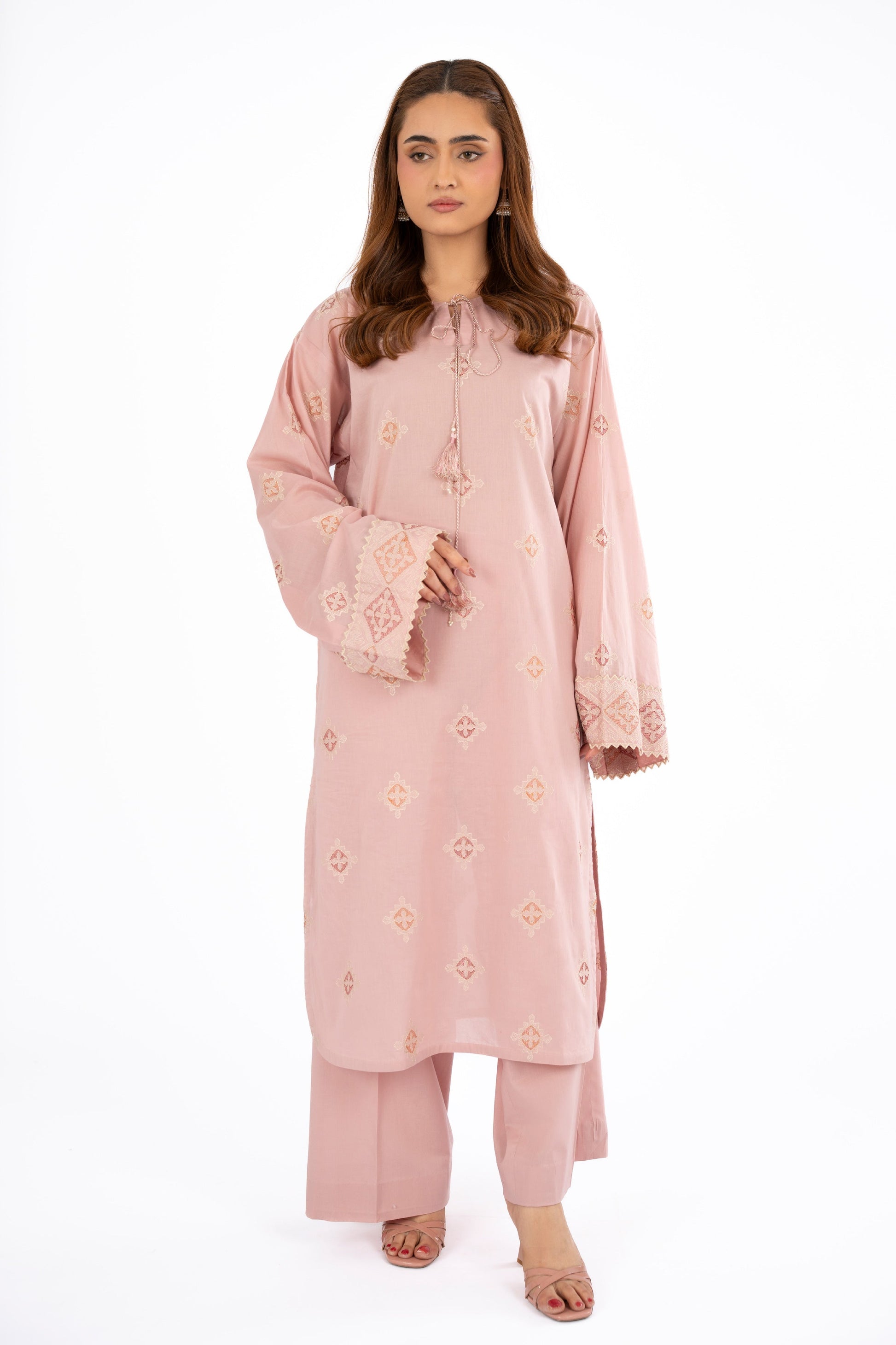 EMBROIDERED LAWN 2 PCS (UNSTITCHED)