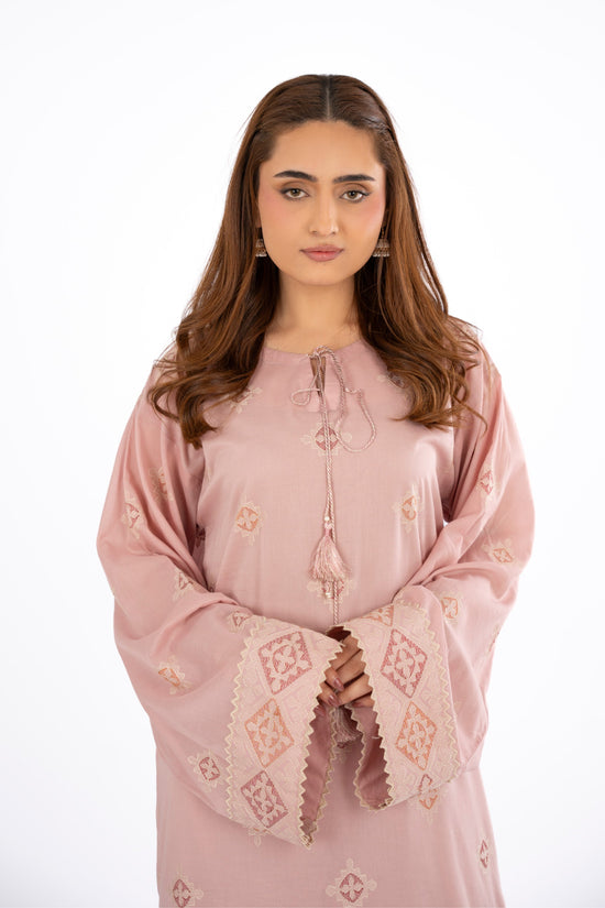 EMBROIDERED LAWN 2 PCS (UNSTITCHED)