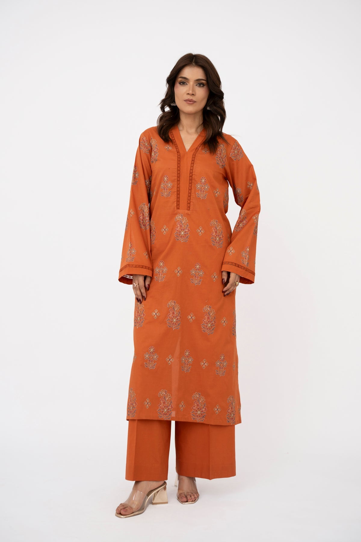 EMBROIDERED LAWN 2 PCS (UNSTITCHED)