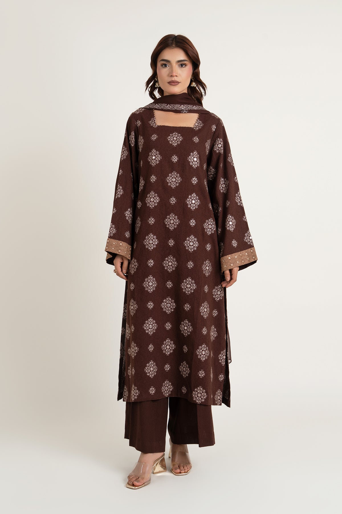EMBROIDERED & EMBELISHED COTTON KARANDI 3 PCS (UNSTITCHED)