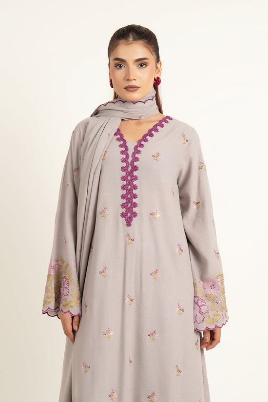 EMBROIDERED KARANDI LAWN 3 PCS (UNSTITCHED)